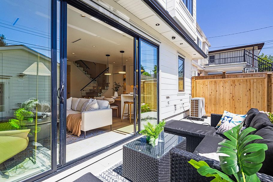 2 250 E 39th Avenue Vancouver, BC - 35