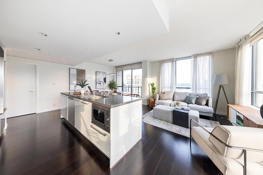 2601 788 Richards Street Vancouver, BC - 2