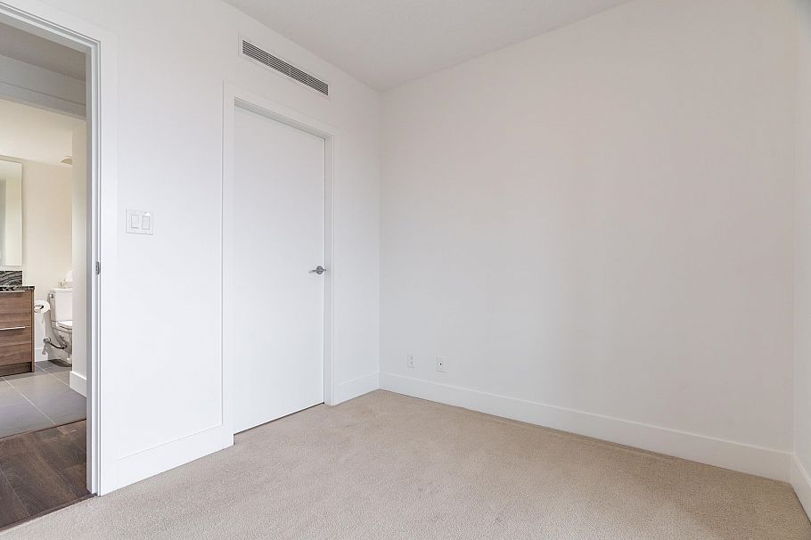 1501 1550 Fern Street North Vancouver, BC - 17