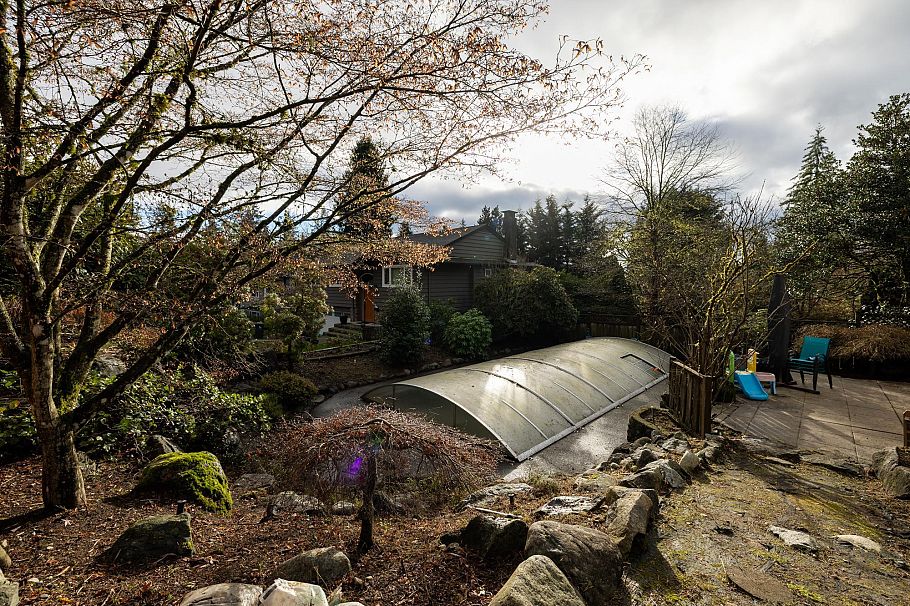 2041 Tompkins Crescent North Vancouver, BC - 9