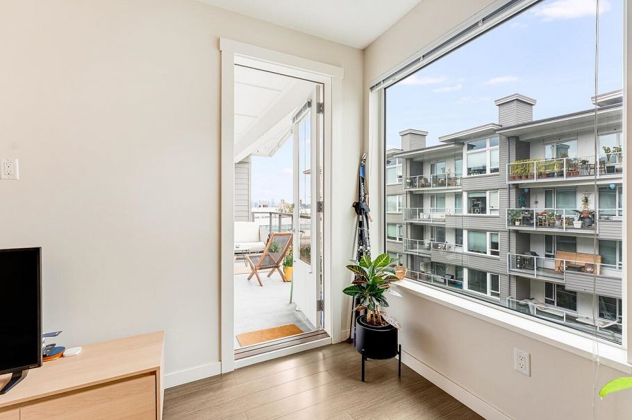 412 255 W 1st Street North Vancouver, BC - 8