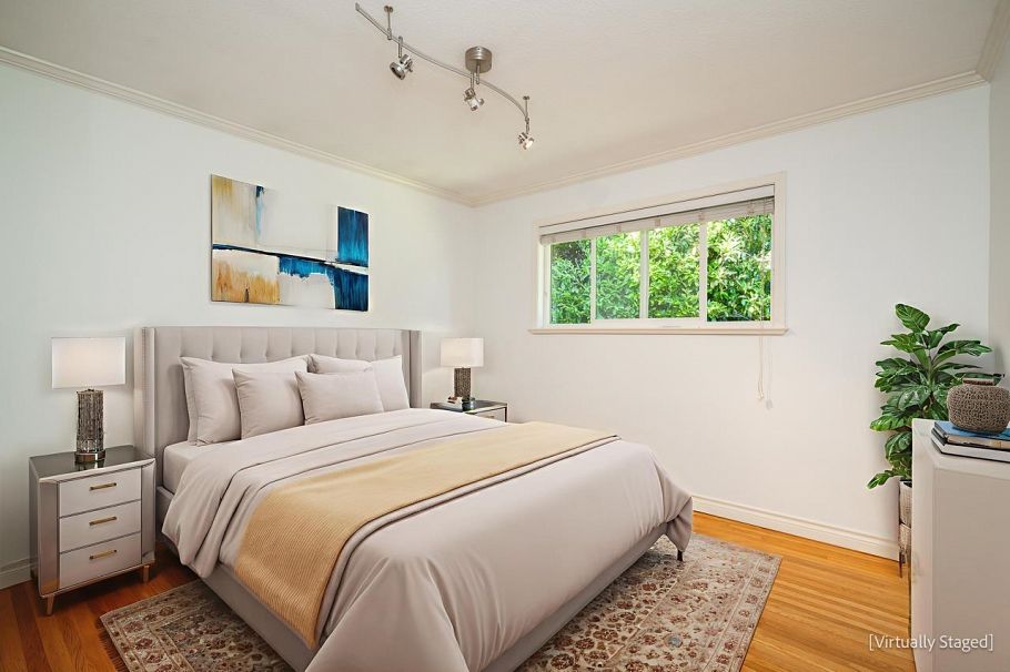 1358 E 14th Street North Vancouver, BC - 21