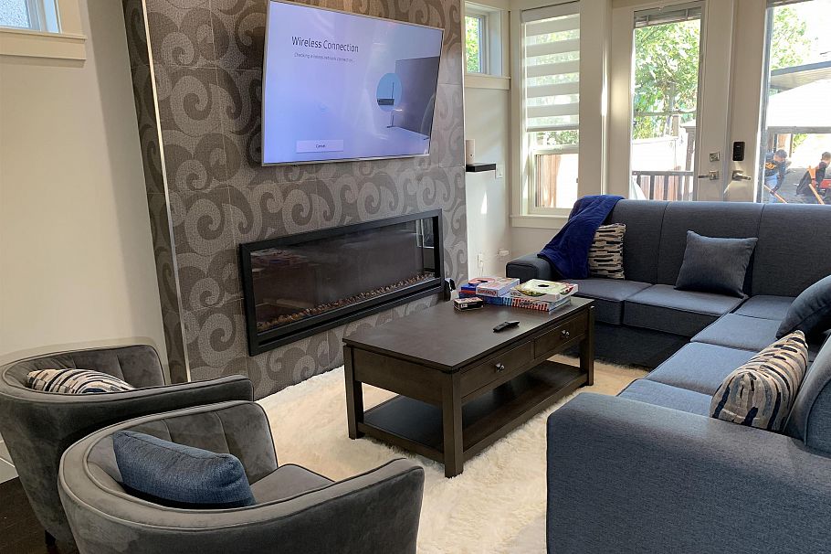 7380 Ontario Street Vancouver, BC - 6