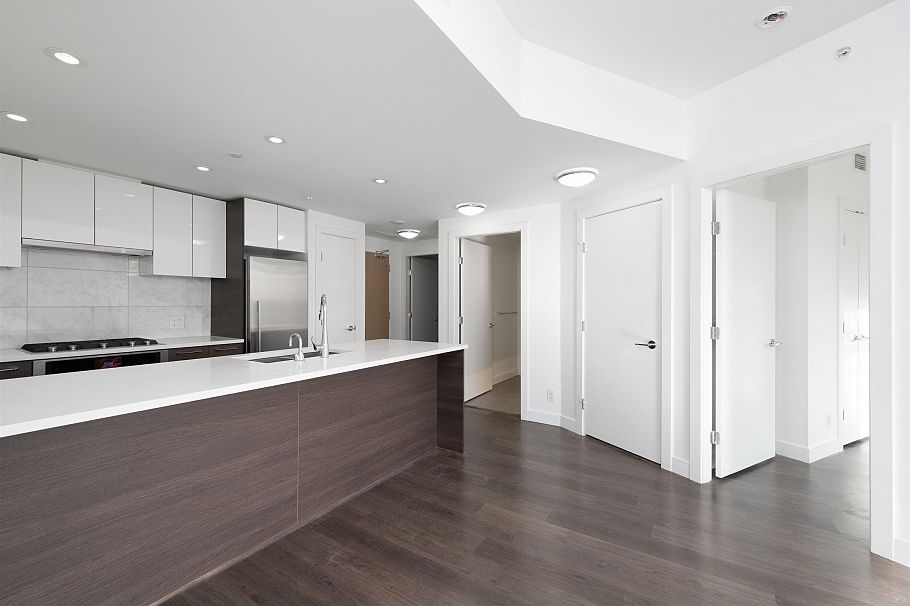 912 3557 Sawmill Crescent Vancouver, BC - 5