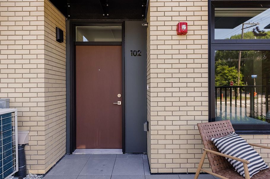 102 342 Mountain Highway North Vancouver, BC - 3