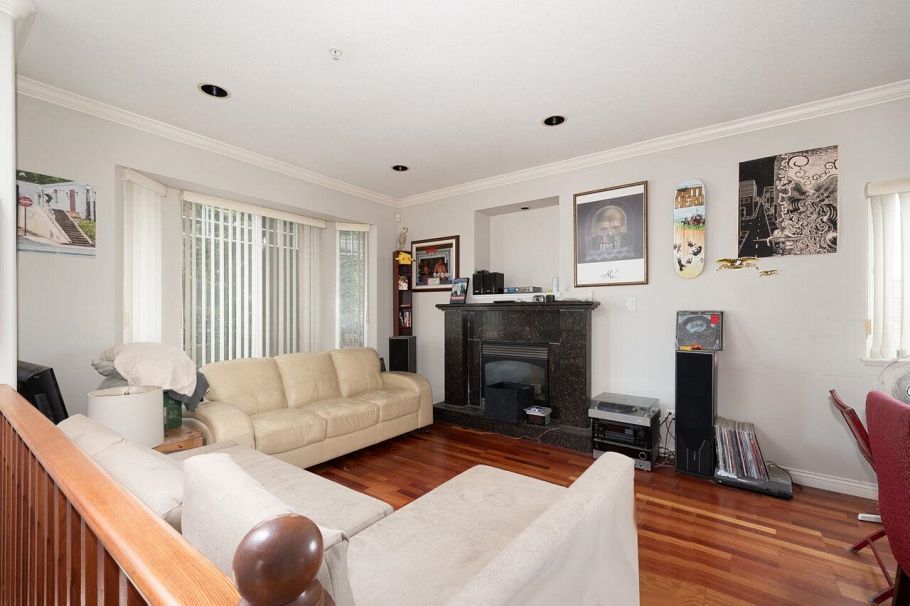 2870 Mcgill Street Vancouver, BC - 4