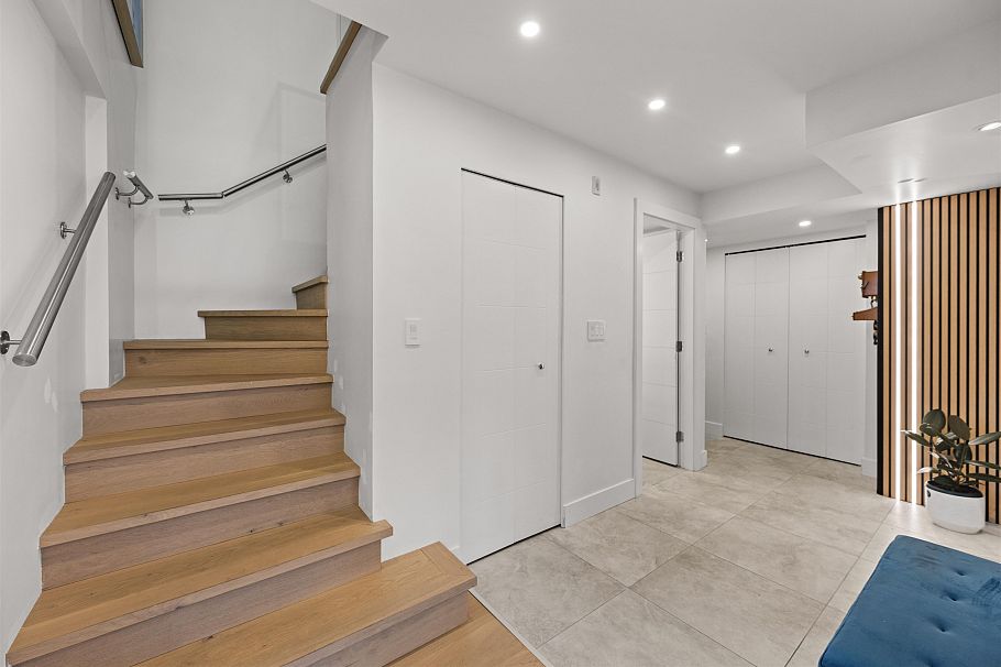 1207 1515 Eastern Avenue North Vancouver, BC - 8