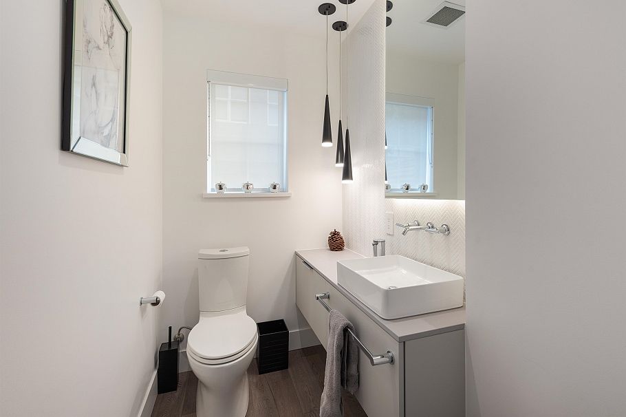 124 2070 Curling Road North Vancouver, BC - 23