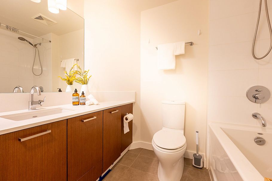 1707 1372 Seymour Street Vancouver, BC - 13