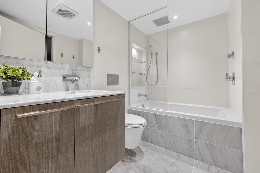 2701 1111 Richards Street Vancouver, BC - 12