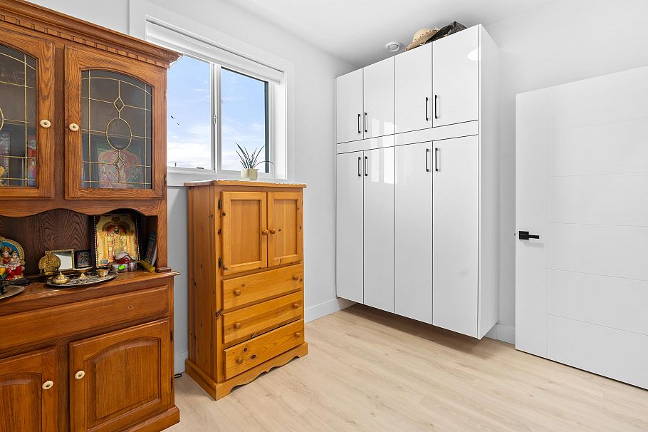 465 E 57th Avenue Vancouver, BC - 26