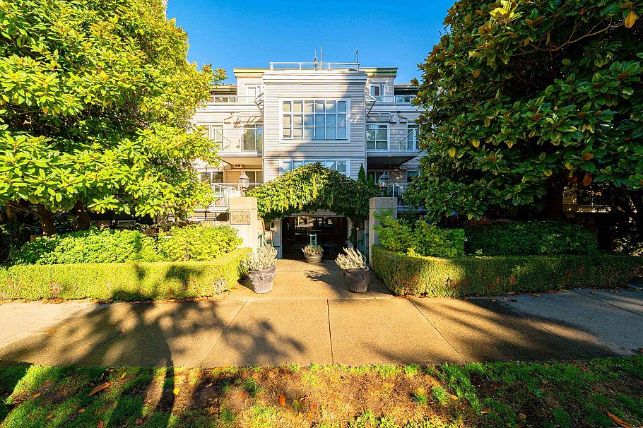 101 225 E 19th Avenue Vancouver, BC - 1