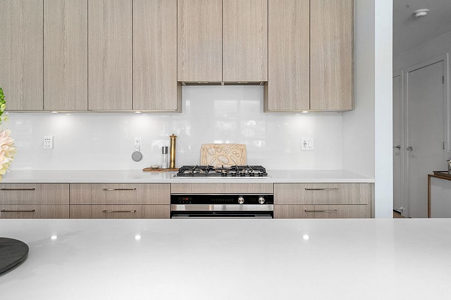 413 747 E 3rd Street North Vancouver, BC - 5