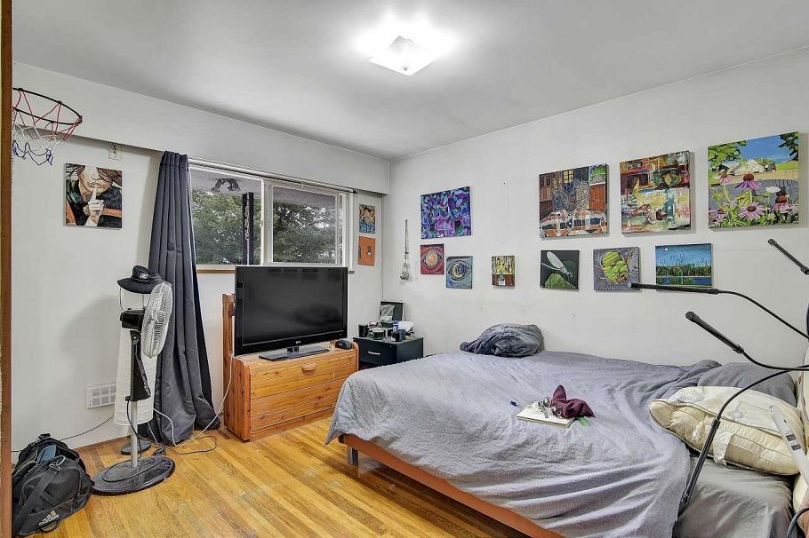 2149 E 32nd Avenue Vancouver, BC - 13