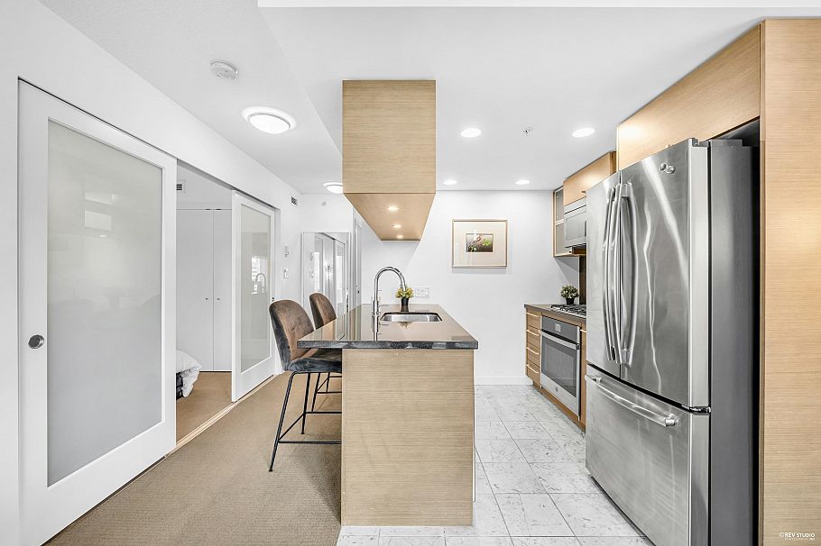 1210 833 Seymour Street Vancouver, BC - 24