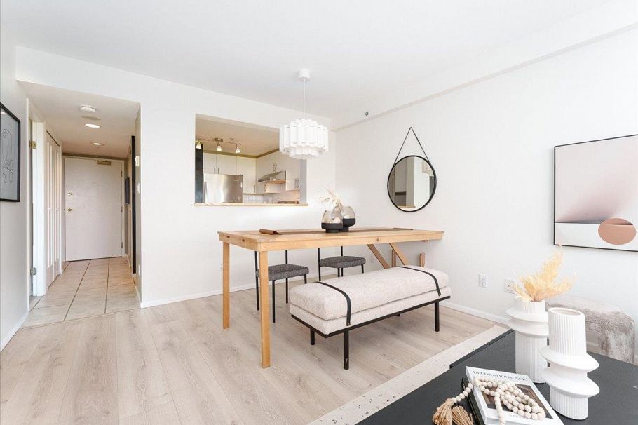 704 288 E 8th Avenue Vancouver, BC - 4