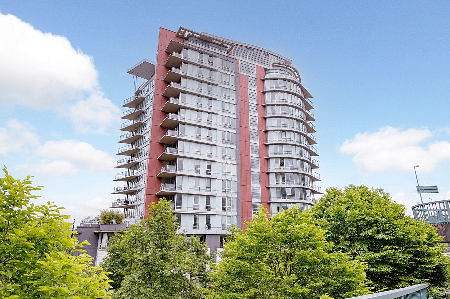 803 980 Cooperage Way Vancouver, BC - 2