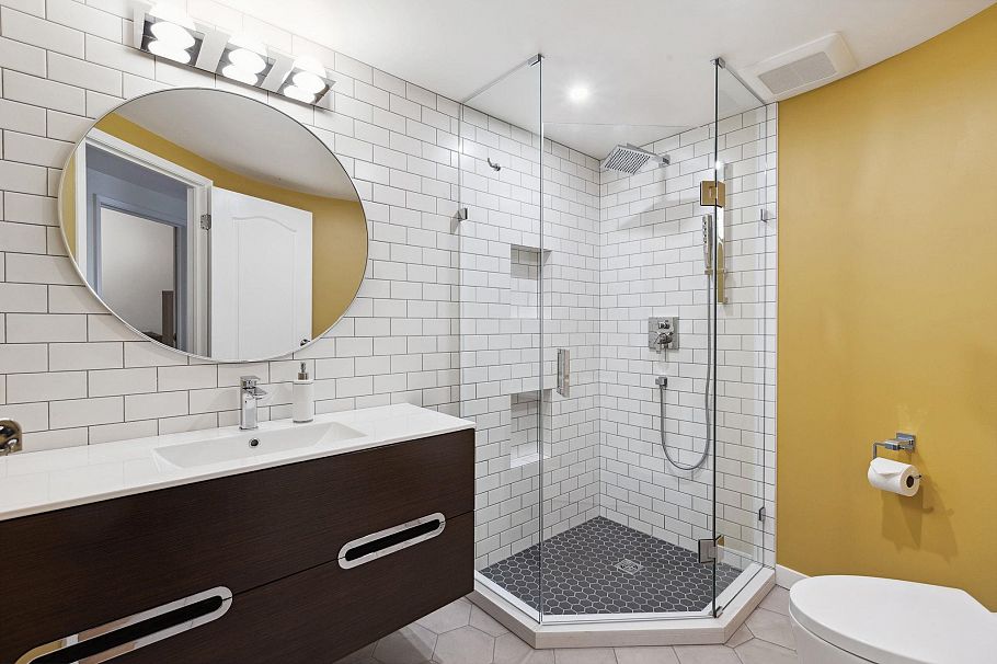 1202 120 W 2nd Street North Vancouver, BC - 21