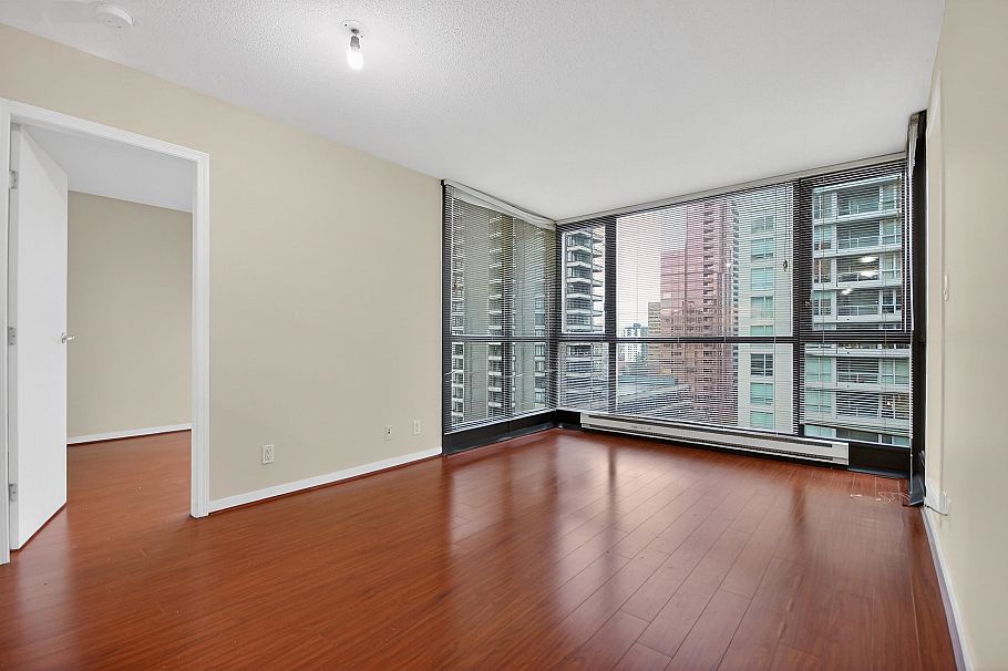 801 1367 Alberni Street Vancouver, BC - 5