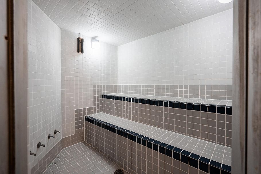 104 5835 Hampton Place Vancouver, BC - 32