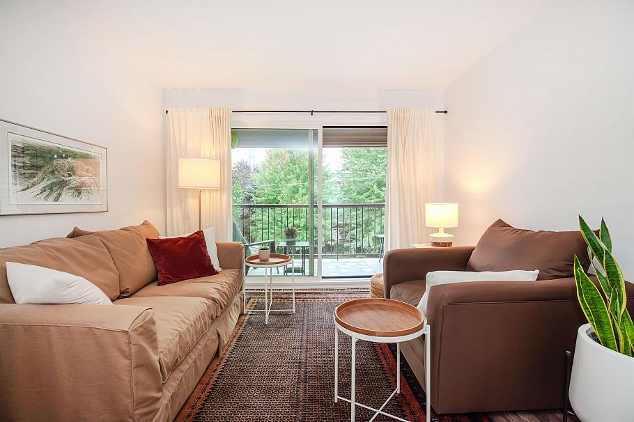 403 2045 Franklin Street Vancouver, BC - 5