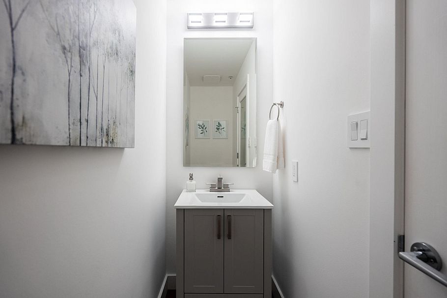 898 Hamilton Street Vancouver, BC - 14