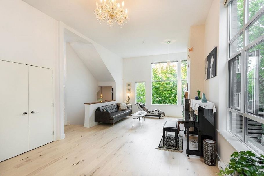 5952 Chancellor Mews Vancouver, BC - 11