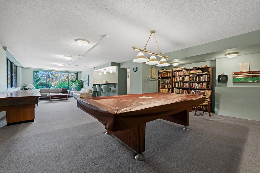 801 114 W Keith Road North Vancouver, BC - 32