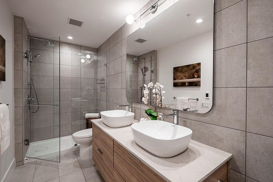 605 2325 Emery Court North Vancouver, BC - 25