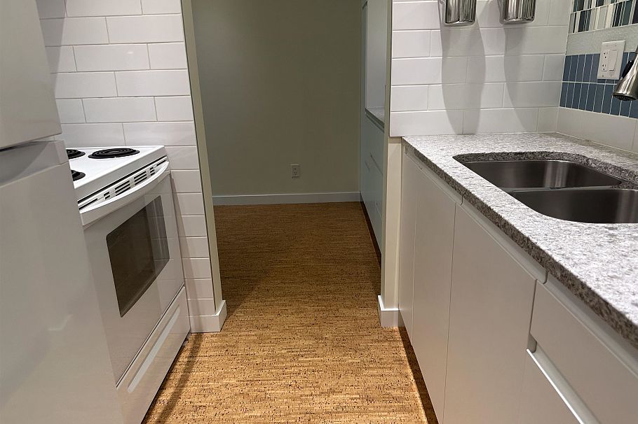 309 1422 E 3rd Avenue Vancouver, BC - 3