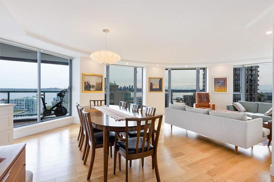 1202 120 W 2nd Street North Vancouver, BC - 2