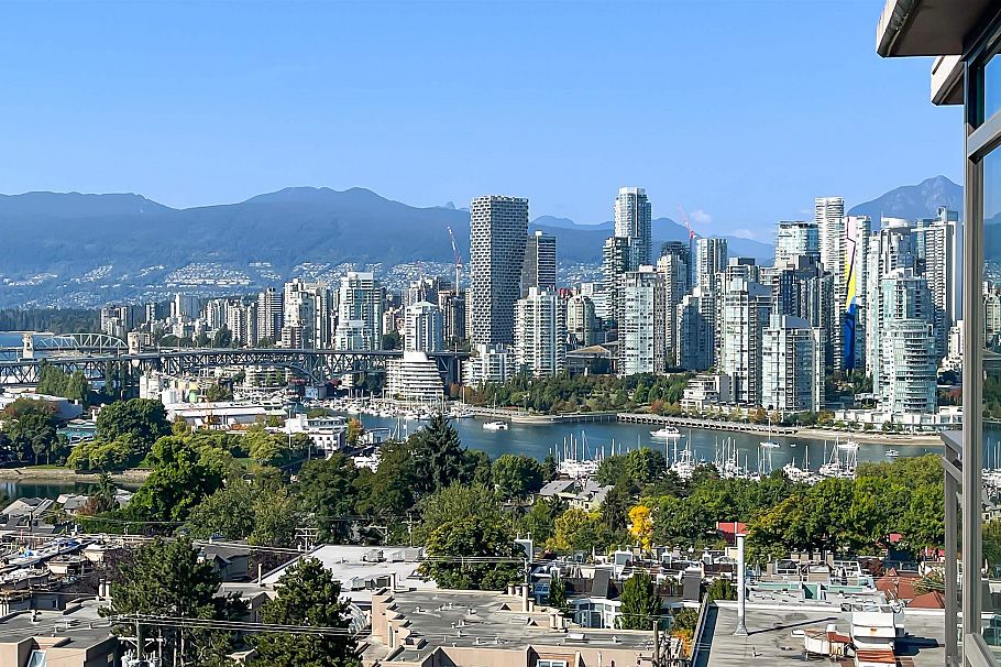 1106 1068 W Broadway Vancouver, BC - 19