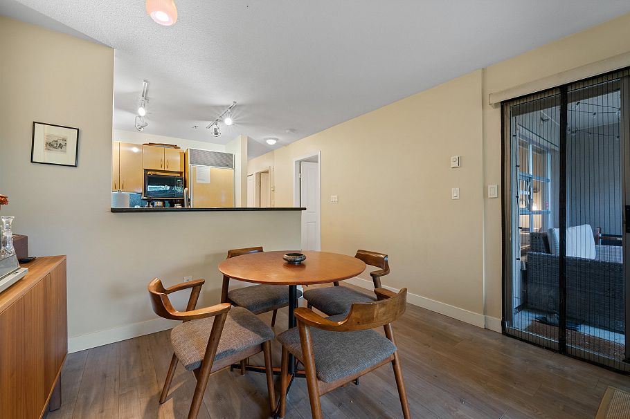 102 3083 W 4th Avenue Vancouver, BC - 18