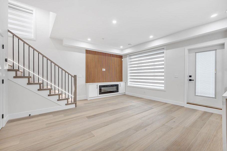 3440 E 4th Avenue Vancouver, BC - 6