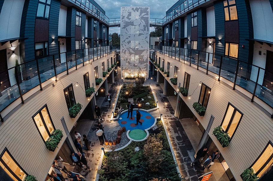 102 342 Mountain Highway North Vancouver, BC - 35