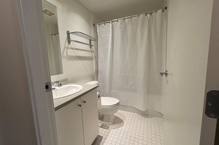 703 1238 Burrard Street Vancouver, BC - 18