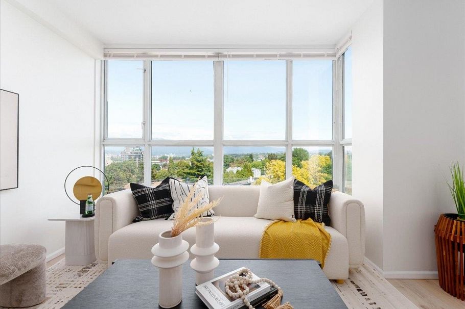 704 288 E 8th Avenue Vancouver, BC - 1