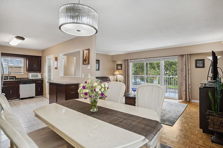 4975 Moss Street Vancouver, BC - 8