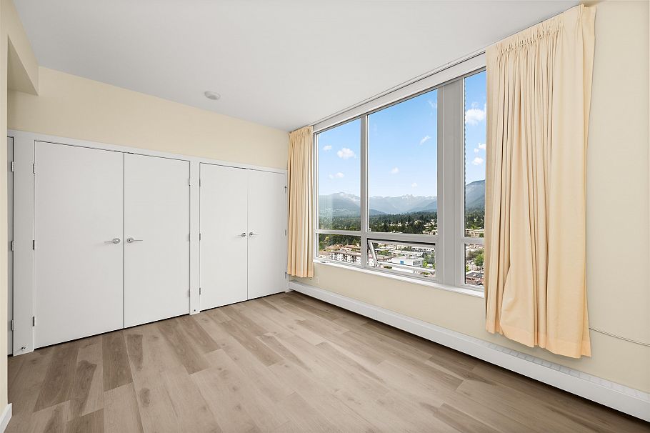 2002 135 E 17th Street North Vancouver, BC - 19