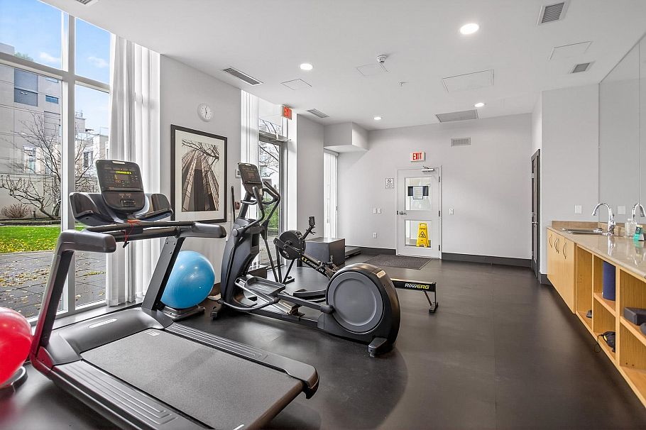 502 1833 Crowe Street Vancouver, BC - 20