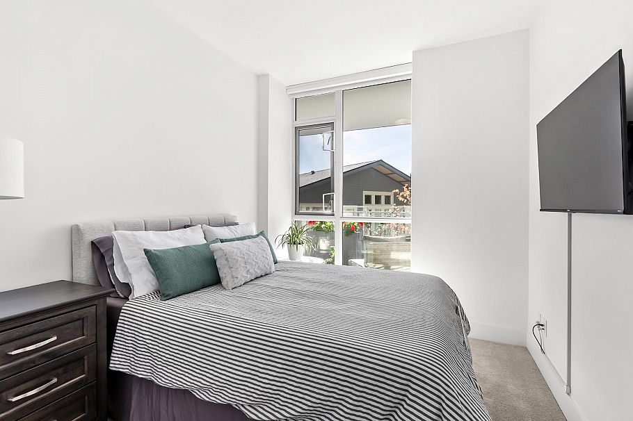 605 2325 Emery Court North Vancouver, BC - 28