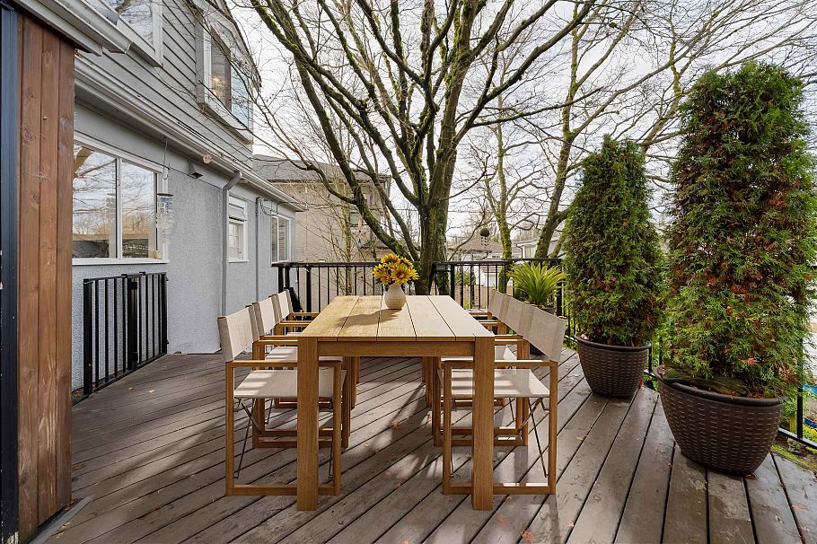 231 E 40th Avenue Vancouver, BC - 15