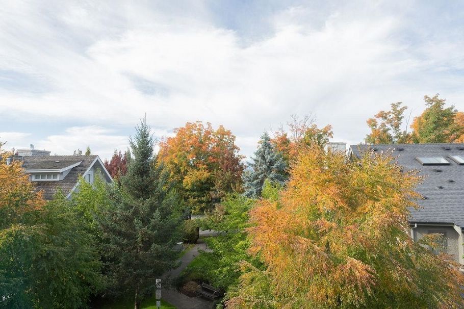 5952 Chancellor Mews Vancouver, BC - 38