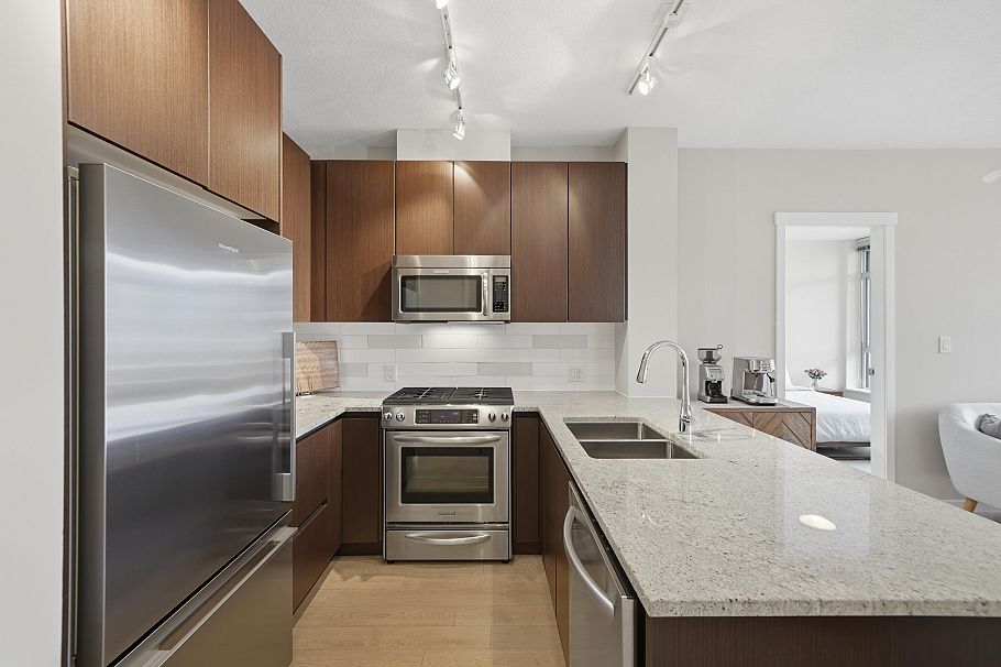 408 135 W 2nd Street North Vancouver, BC - 13