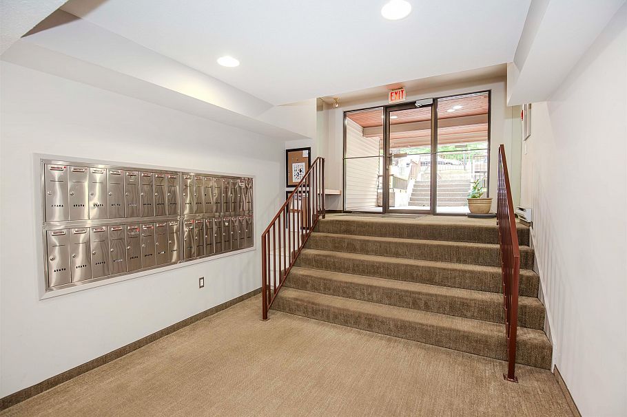 403 2045 Franklin Street Vancouver, BC - 39