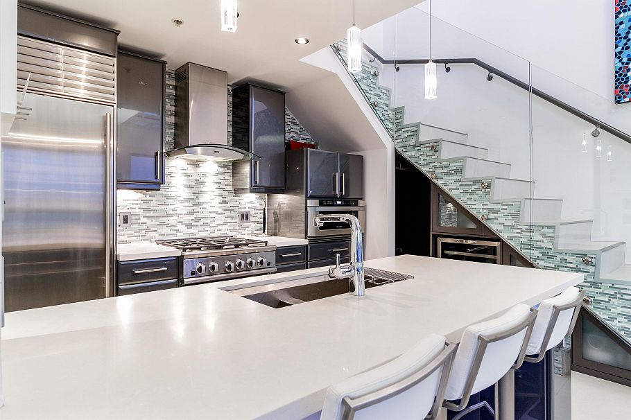 2801 1188 Howe Street Vancouver, BC - 24