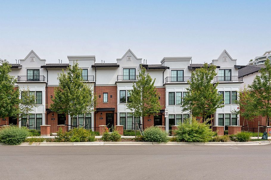 124 2070 Curling Road North Vancouver, BC - 31