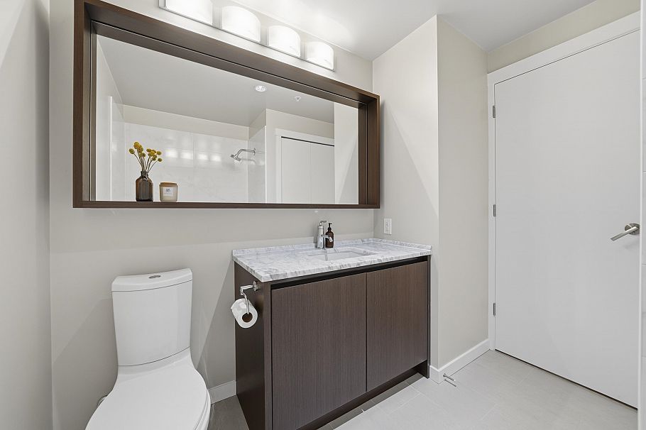 408 135 W 2nd Street North Vancouver, BC - 27