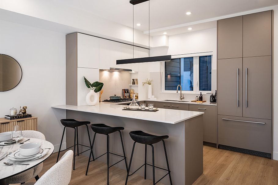 112 342 Mountain Highway North Vancouver, BC - 5