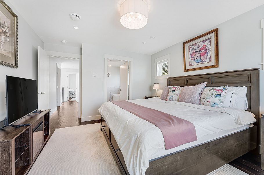 7380 Ontario Street Vancouver, BC - 20